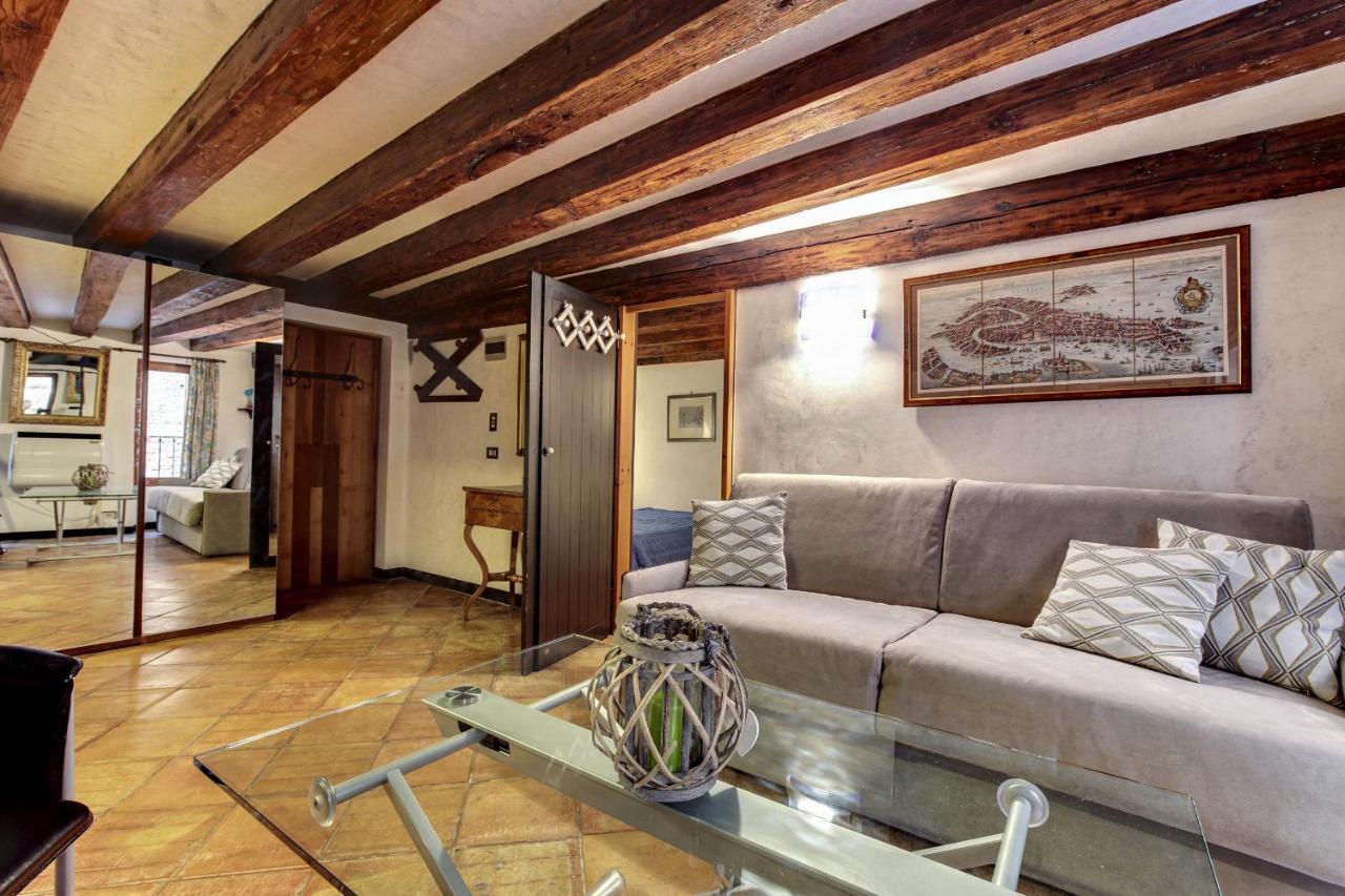 Appartamento Canal View In Rialto Venezia
