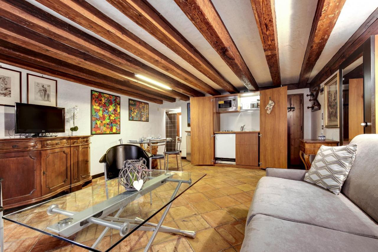 Appartamento Canal View In Rialto